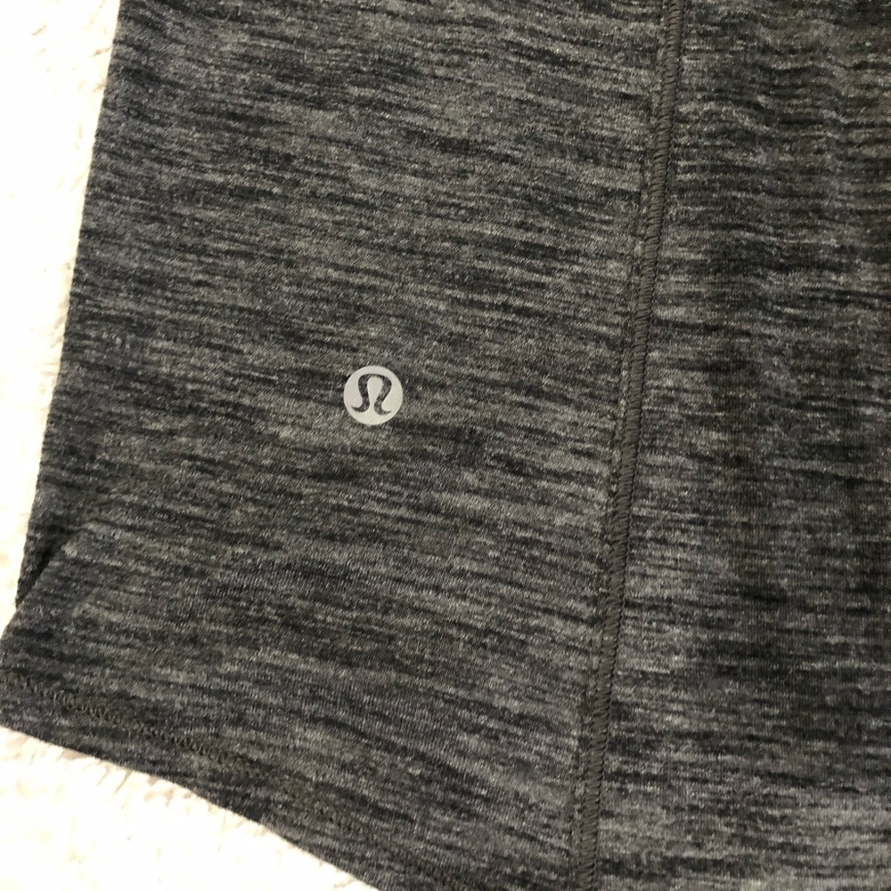 Lululemon Racerback Gray Tank Top excellent condition size 10 - Picture 6 of 6